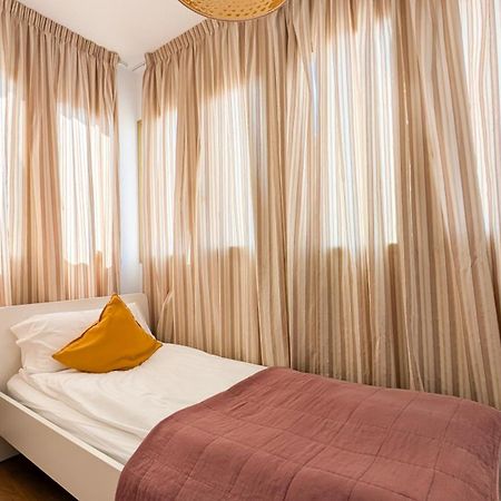 Gerona Levante Beach Apartments Benidorm Luaran gambar